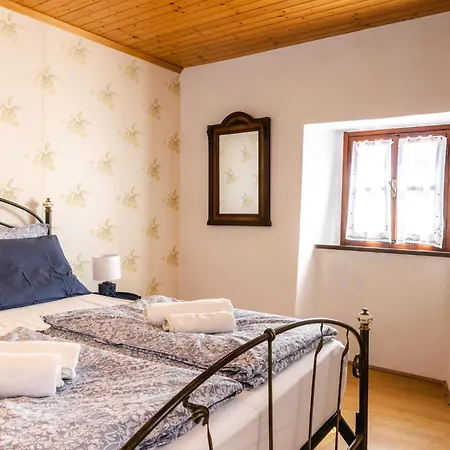 Apartamento Valetovi *