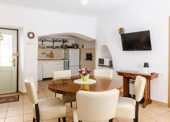 Valetovi アパート *